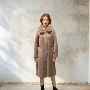 Izolda, 108 cm. - Krage - Air Wool - Dam - Light Camel